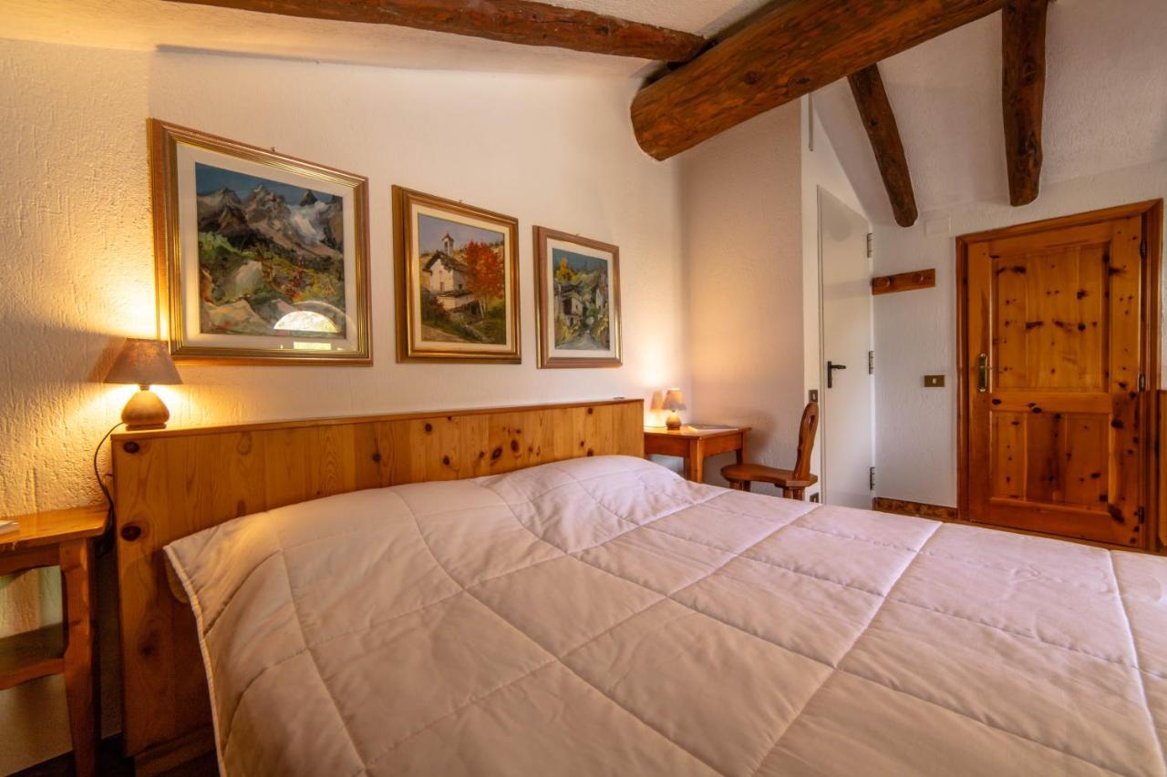 Hotel & Restaurant Perret - Mountain People Valgrisenche Exterior foto