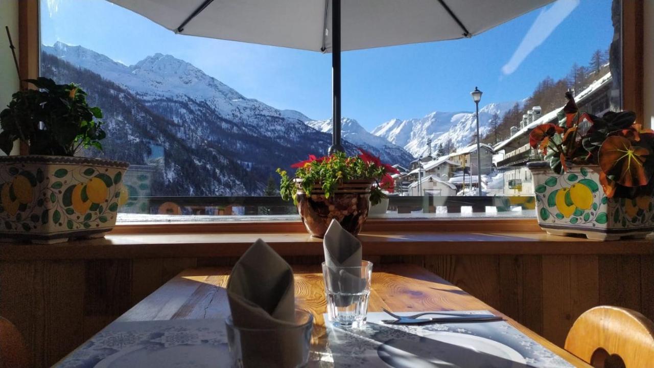 Hotel & Restaurant Perret - Mountain People Valgrisenche Exterior foto