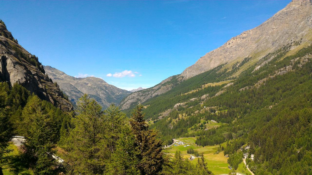 Hotel & Restaurant Perret - Mountain People Valgrisenche Exterior foto